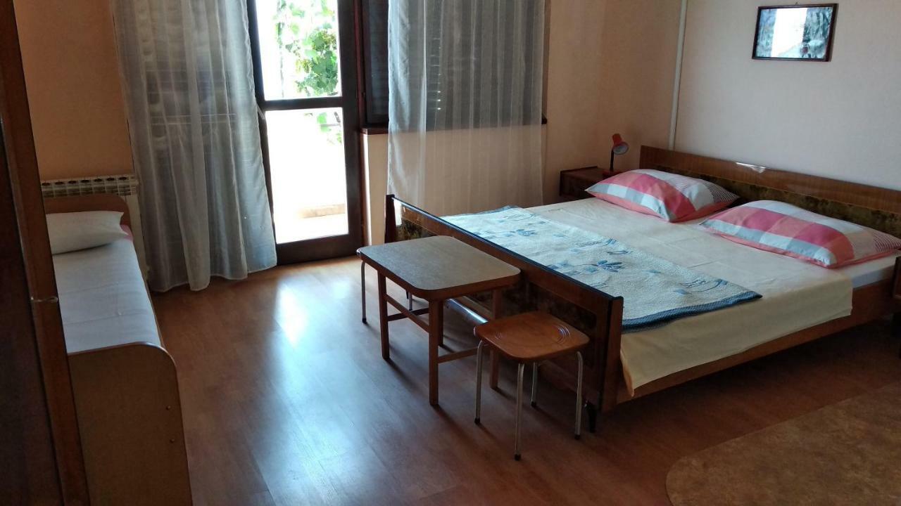 מאקרסקה Apartment Ivo Veliko Brdo מראה חיצוני תמונה